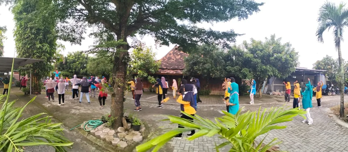 Hari Lanjut Usia Sedunia Menggapai Bahagia di Usia Senja bersama RSU Rajawali Citra